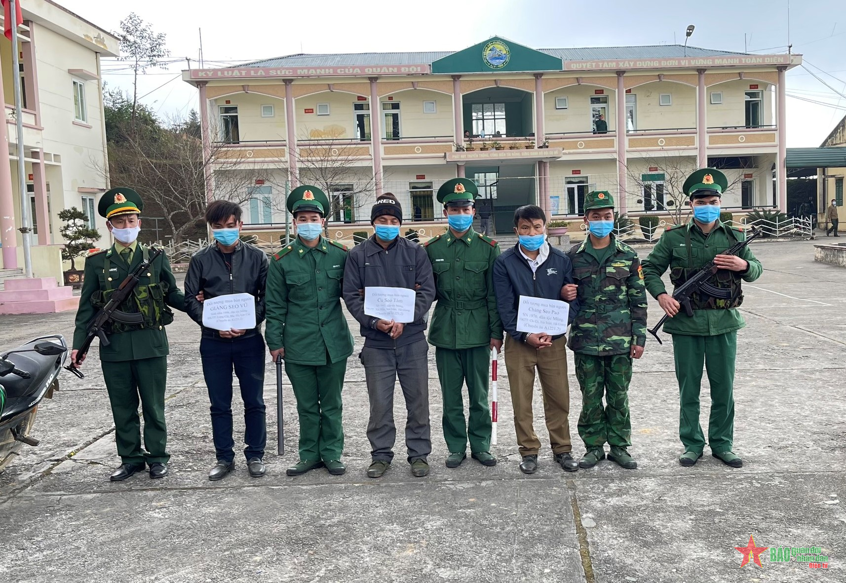 Bắt giữ 3 đối tượng, giải cứu 1 nạn nhân bị lừa bán qua biên giới

